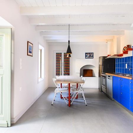 Aphrodite Villas Halki - Villa Bougainvillea ภายนอก รูปภาพ