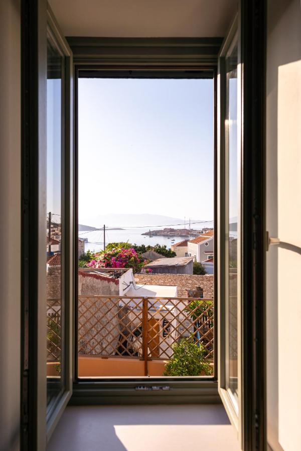 Aphrodite Villas Halki - Villa Bougainvillea ภายนอก รูปภาพ