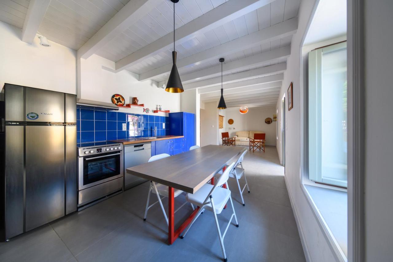 Aphrodite Villas Halki - Villa Bougainvillea ภายนอก รูปภาพ